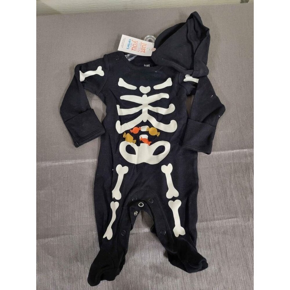 Carter's Just One You Baby Skeleton Sleep N' Play with Hat - White/Black Newbor